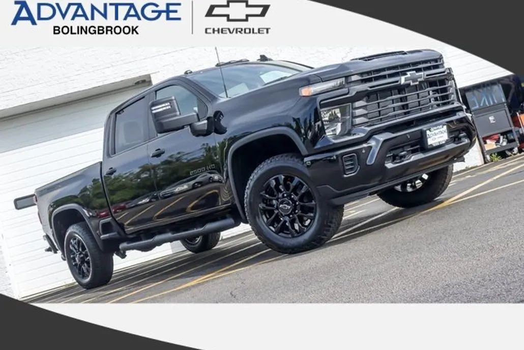 2026 Chevrolet Silverado 2500HD Custom photo 1