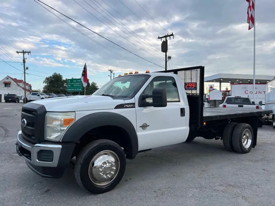 2012 Ford F-550 XL photo 1