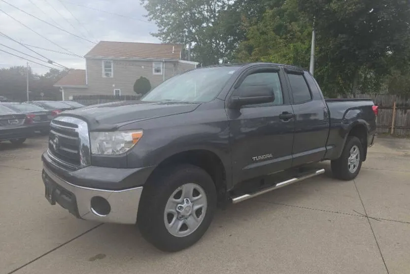 2011 Toyota Tundra Grade photo 1