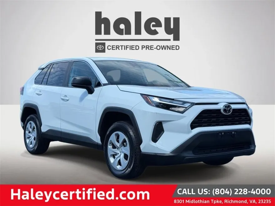 2024 Toyota RAV4 LE photo 1
