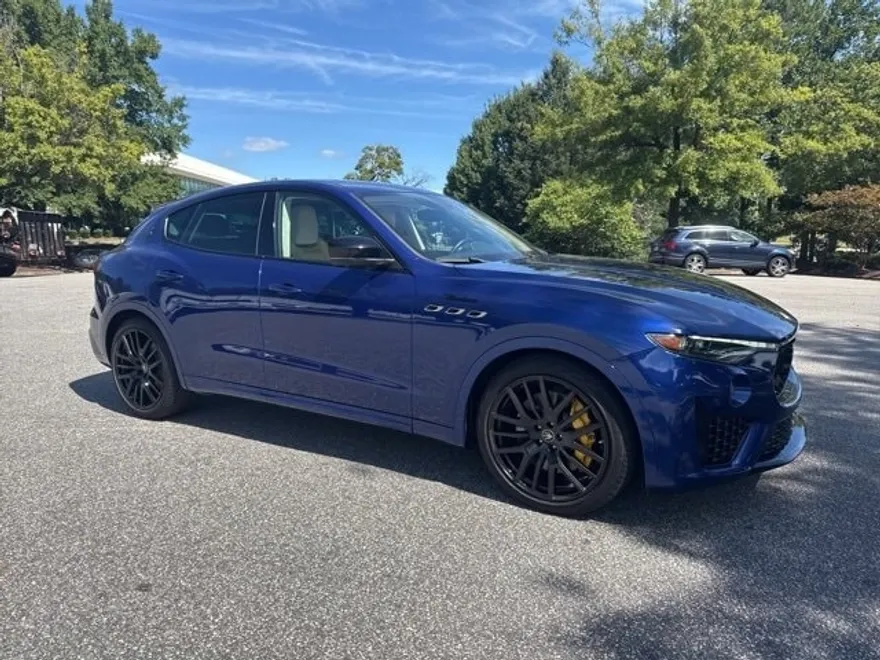2022 Maserati Levante Modena photo 1