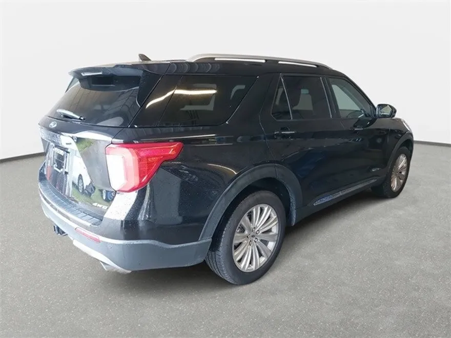 2022 Ford Explorer Limited photo 1