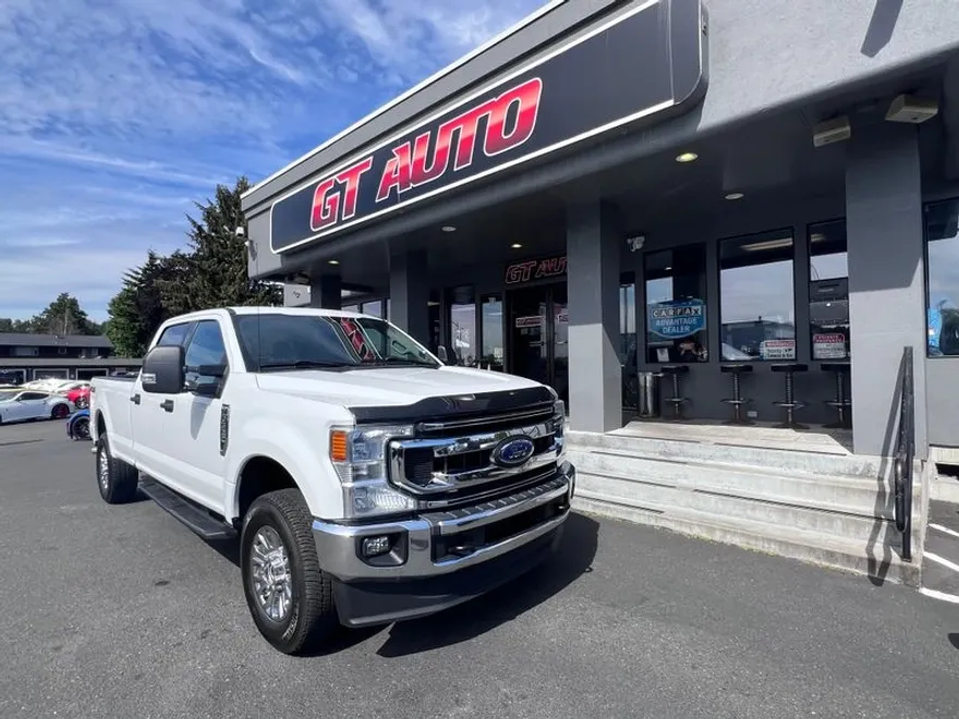 2020 Ford F-350 XLT photo 1