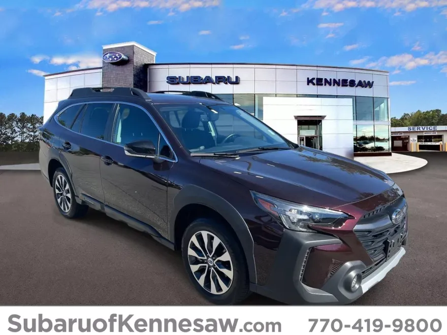 2023 Subaru Outback Limited photo 1