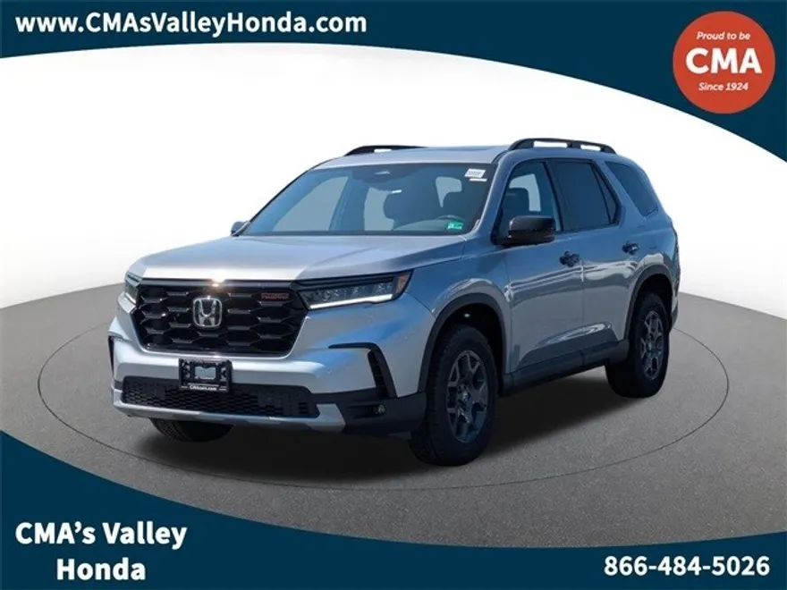2025 Honda Pilot TrailSport photo 1
