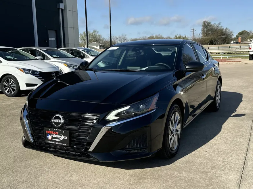 2025 Nissan Altima 2.5 S photo 1