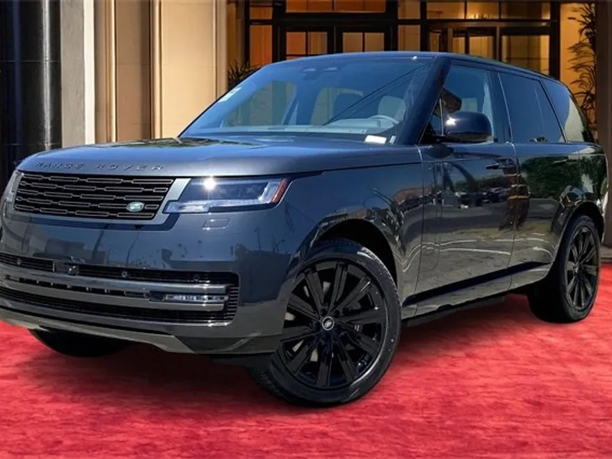2025 Land Rover Range Rover SE photo 1