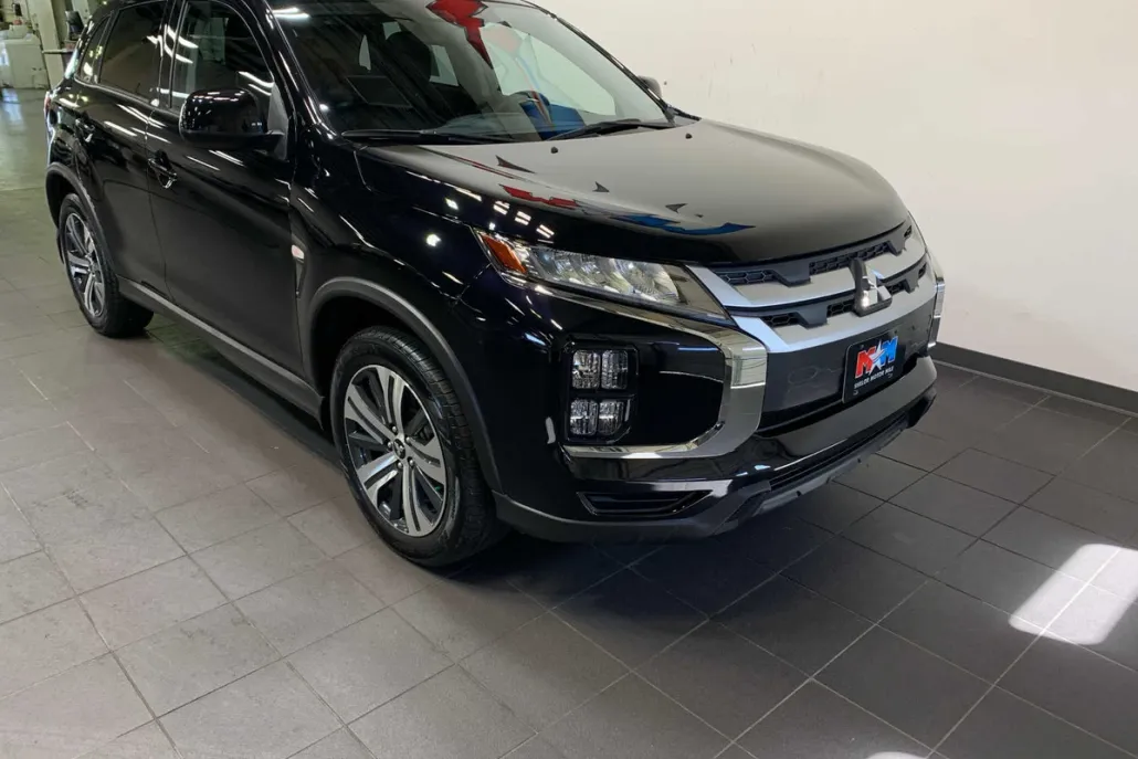 2024 Mitsubishi Outlander Sport ES photo 1