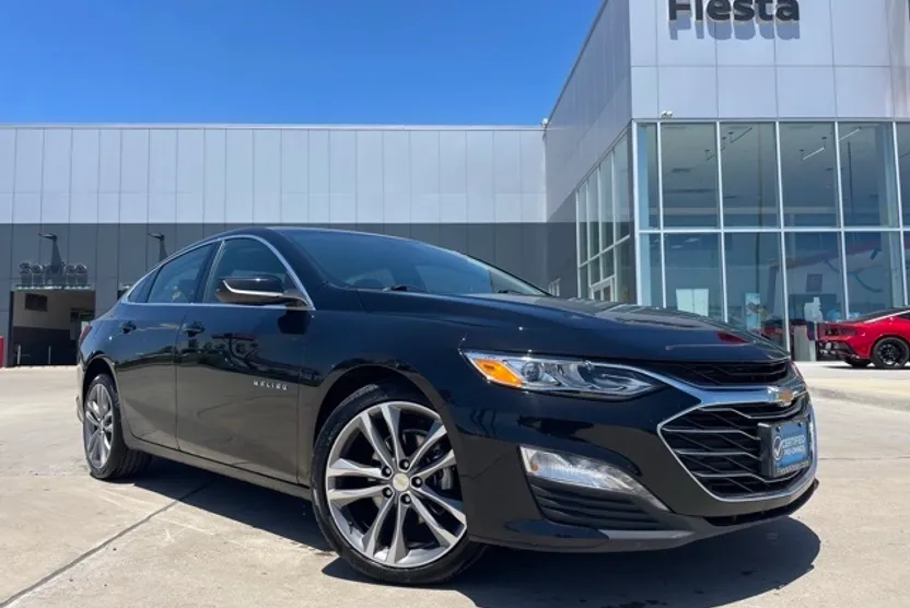 2024 Chevrolet Malibu Premier 2LT photo 1
