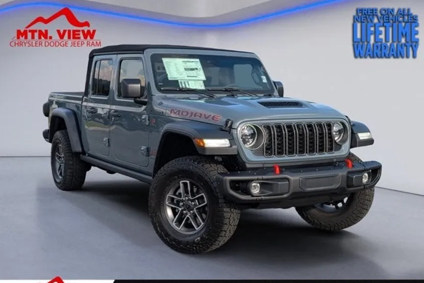 2025 Jeep Gladiator Mojave photo 1