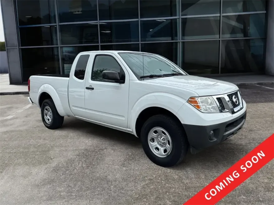 2017 Nissan Frontier S photo 1
