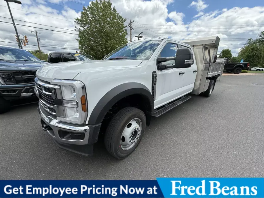 2024 Ford F-550 XL photo 1