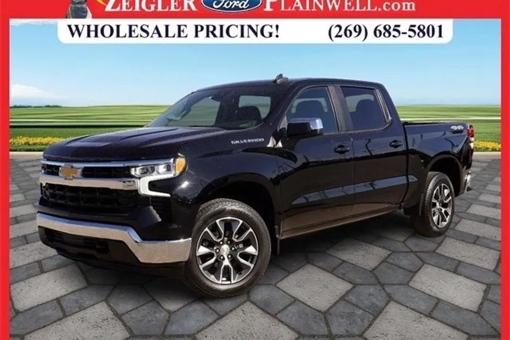 2022 Chevrolet Silverado 1500 LT photo 1