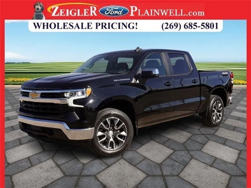 2022 Chevrolet Silverado 1500 LT photo 1