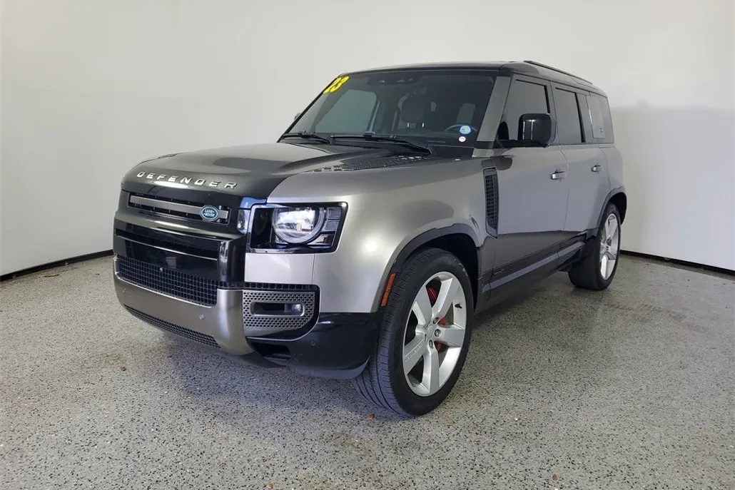 2023 Land Rover Defender 110 X photo 1
