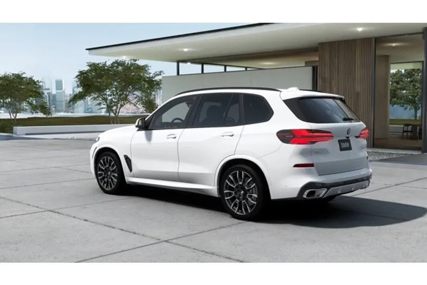 2026 Bmw X5 M photo 1