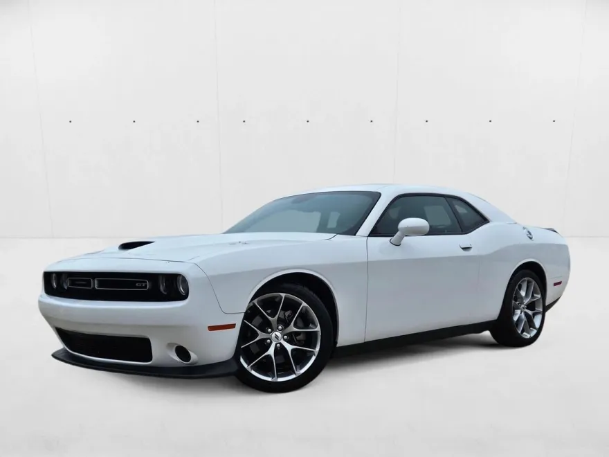 2023 Dodge Challenger GT photo 1