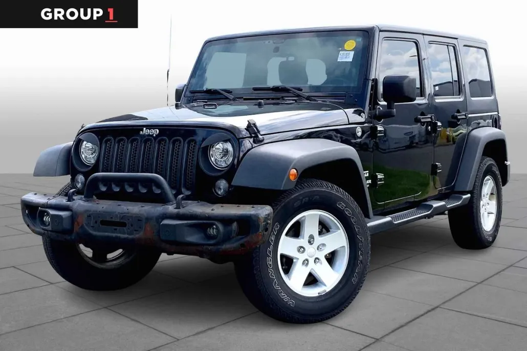 2017 Jeep Wrangler Unlimited Sport photo 1