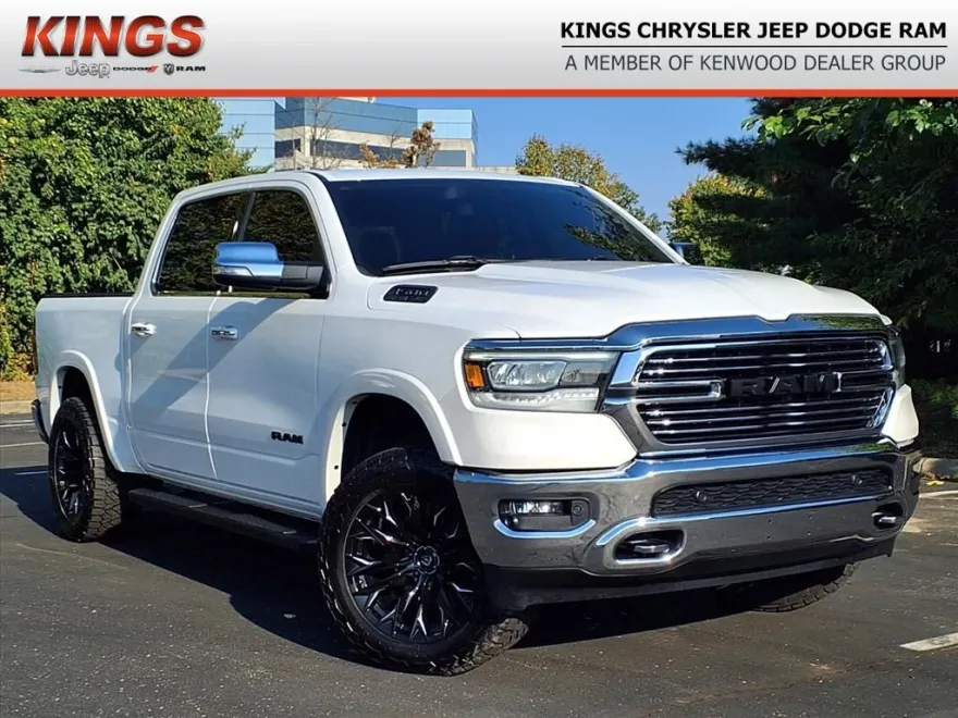 2020 Ram 1500 Laramie photo 1