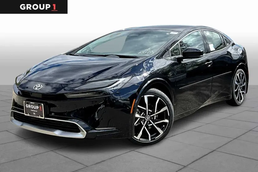 2026 Toyota Prius Plug-in Hybrid XSE Premium photo 1