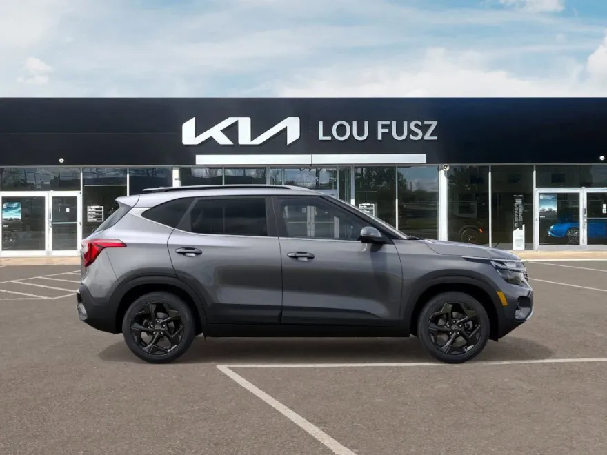 2026 Kia Seltos EX photo 1