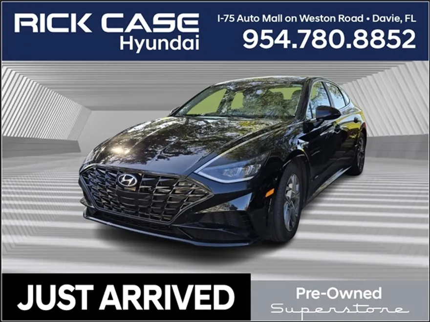 2023 Hyundai Sonata SEL photo 1