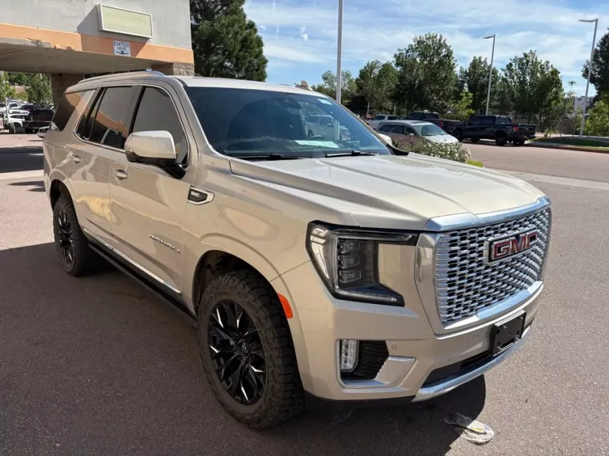 2023 Gmc Yukon Denali photo 1