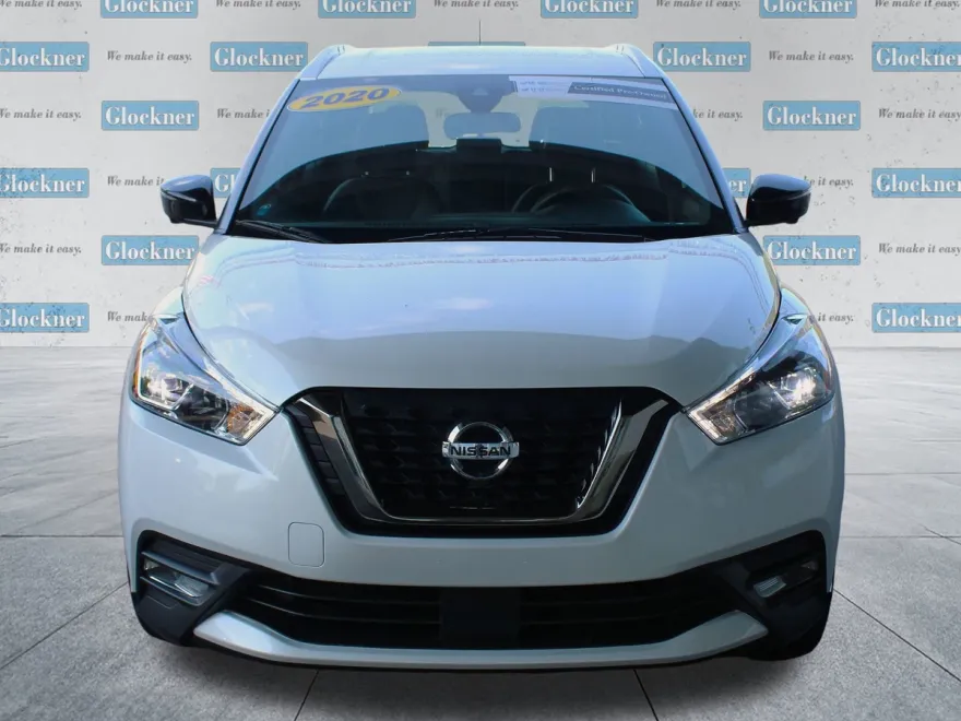 2020 Nissan Kicks SR photo 1