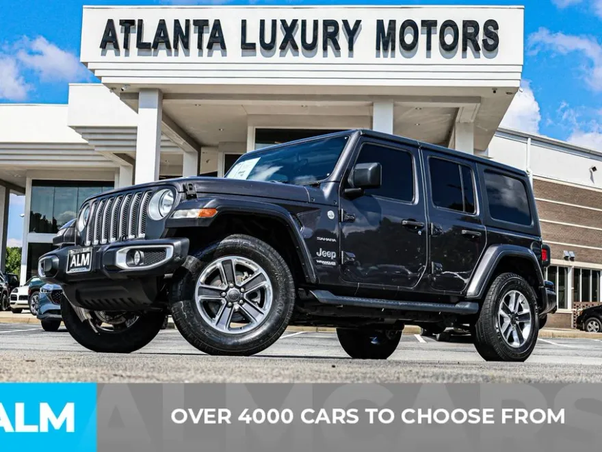 2021 Jeep Wrangler Unlimited Sahara photo 1
