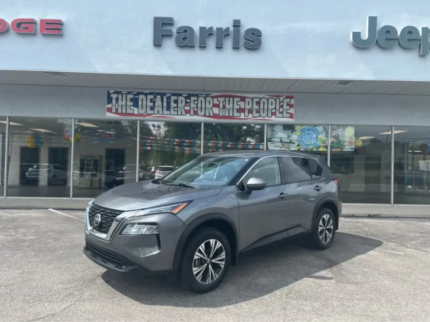 2021 Nissan Rogue SV photo 1