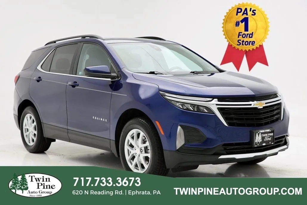 2023 Chevrolet Equinox LT photo 1