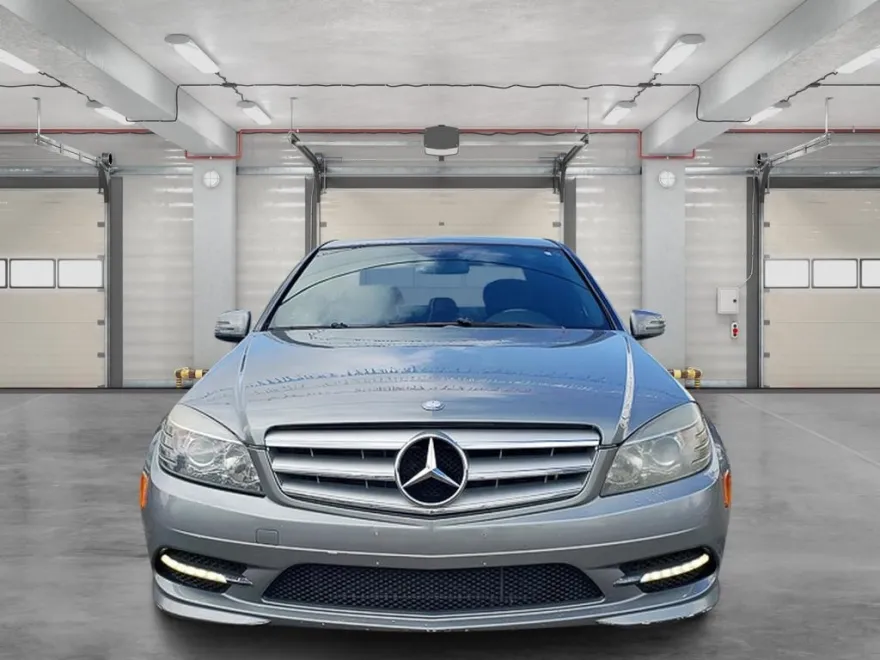 2011 Mercedes Benz C 300 4MATIC photo 1
