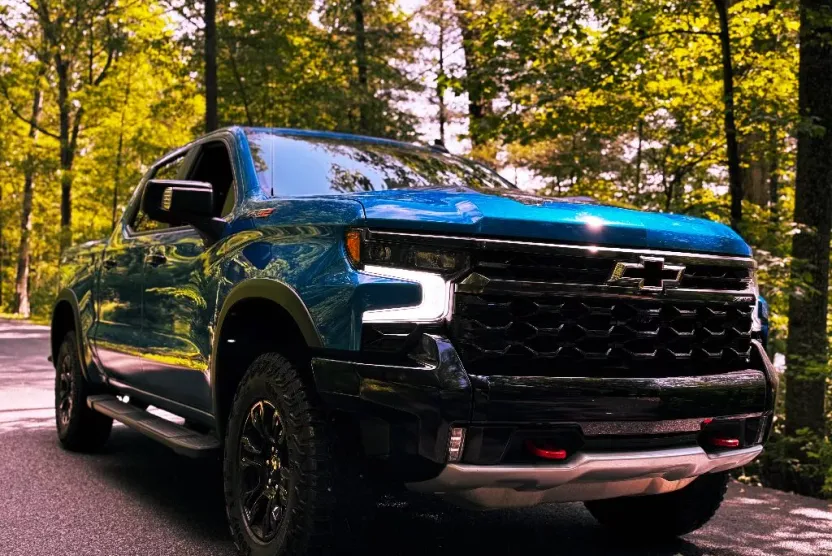 2024 Chevrolet Silverado 1500 ZR2 photo 1