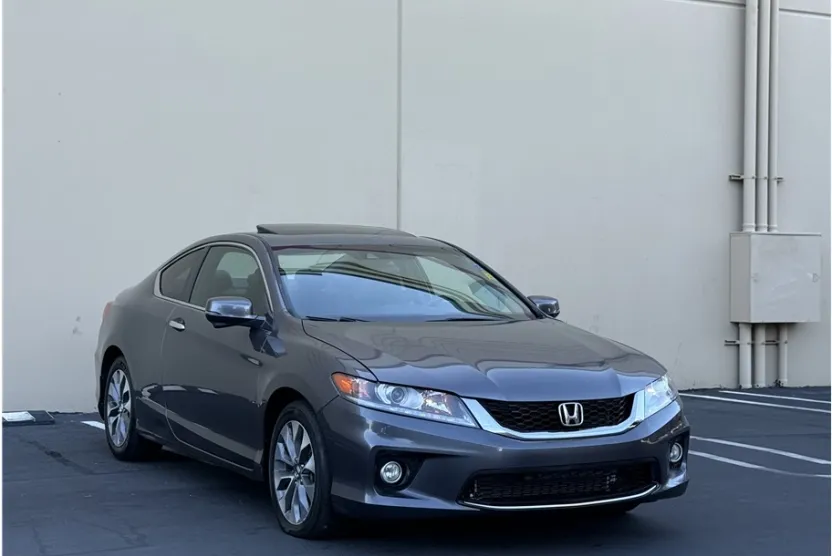2013 Honda Accord EX-L photo 1