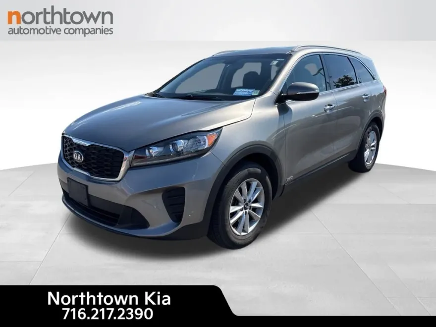 2019 Kia Sorento LX photo 1