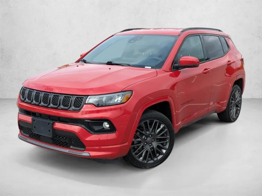 2023 Jeep Compass Limited Sport photo 1