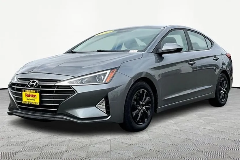 2019 Hyundai Elantra SE photo 1