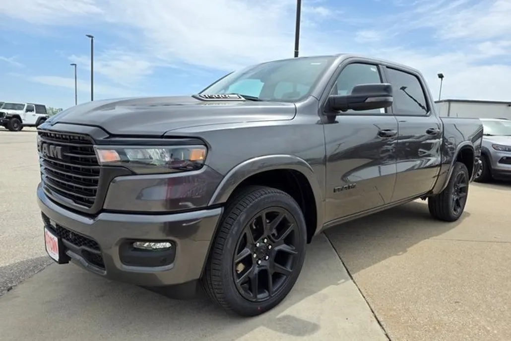2025 Ram 1500 Laramie photo 1