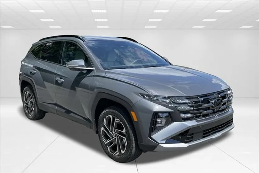 2025 Hyundai Tucson Limited photo 1