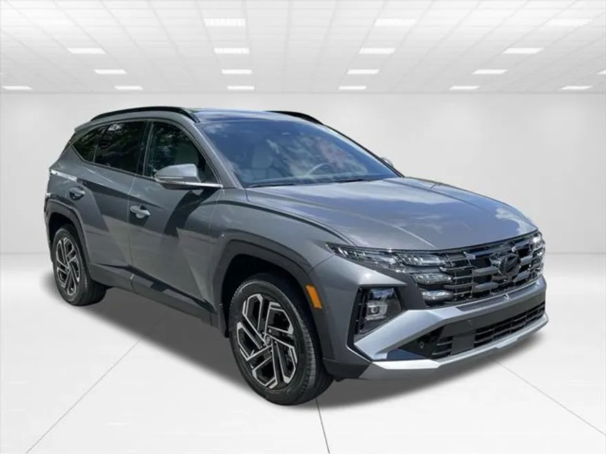 2025 Hyundai Tucson Limited photo 1