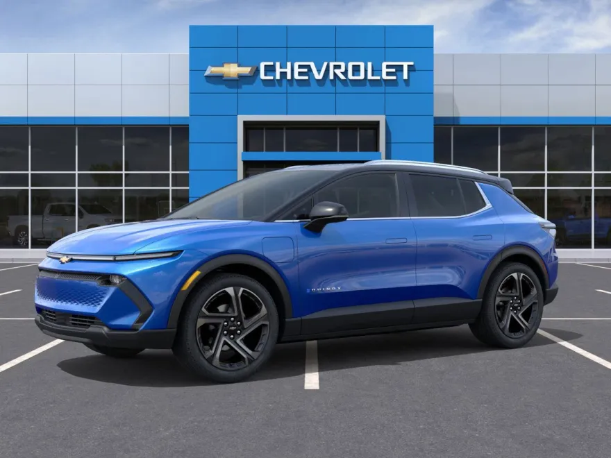 2026 Chevrolet Equinox LT photo 1