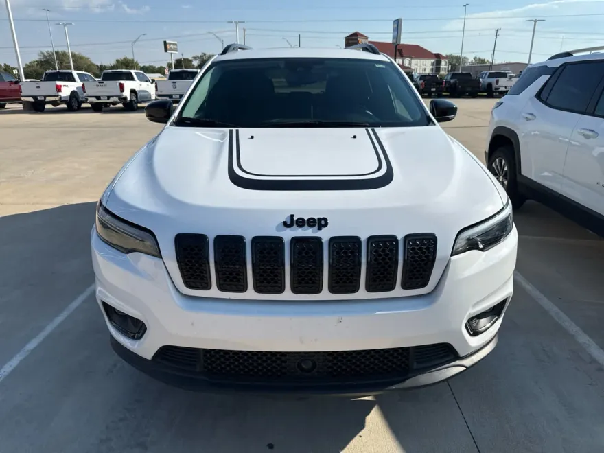 2022 Jeep Cherokee Latitude photo 1