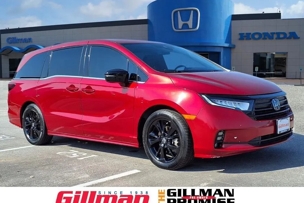 2023 Honda Odyssey Sport photo 1