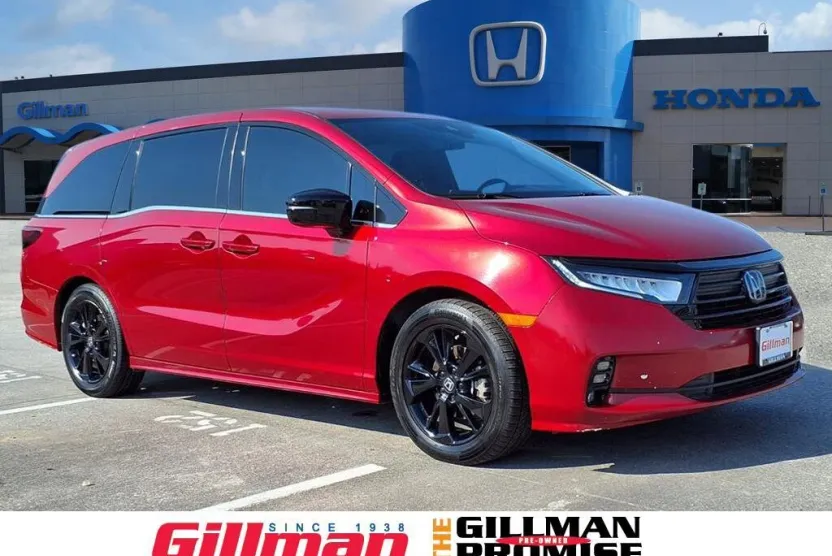 2023 Honda Odyssey Sport photo 1