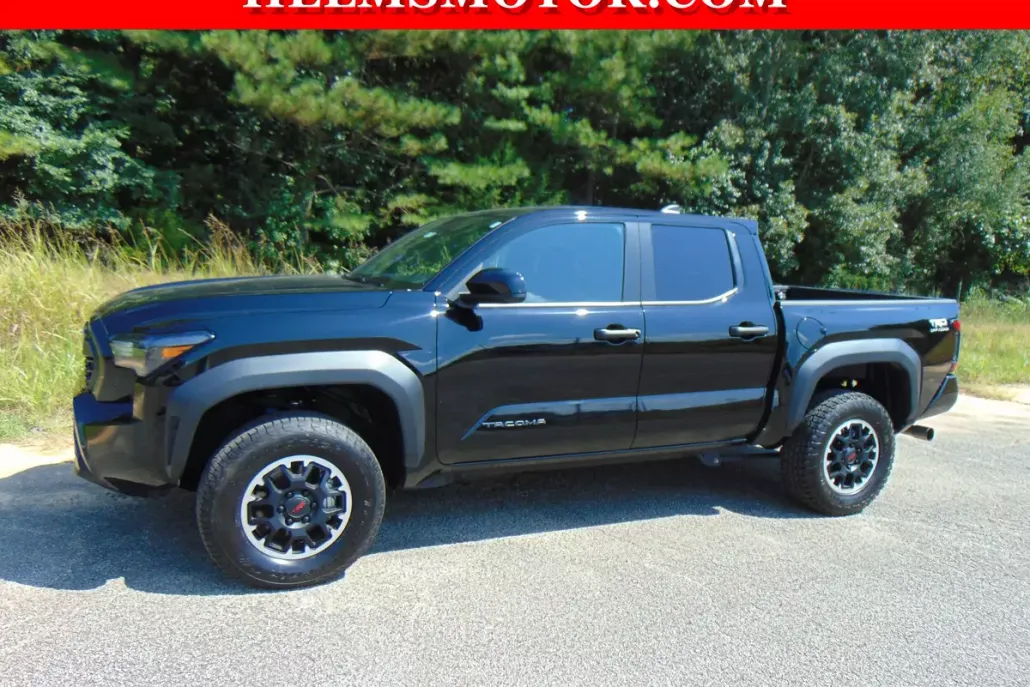 2024 Toyota Tacoma TRD photo 1