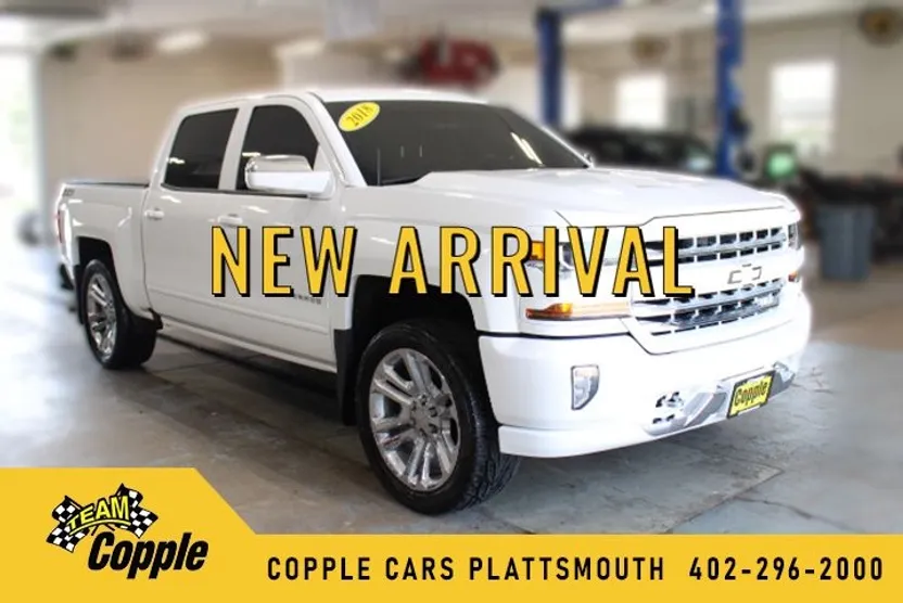 2018 Chevrolet Silverado 1500 LT photo 1