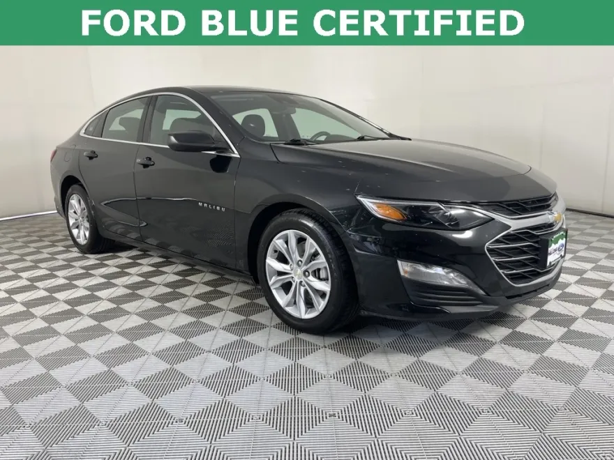 2023 Chevrolet Malibu 1LT photo 1