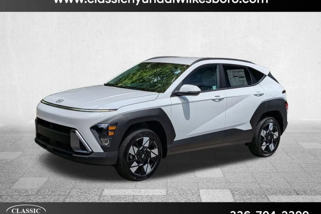 2025 Hyundai Kona SEL photo 1