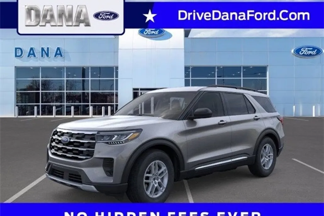 2025 Ford Explorer photo 1