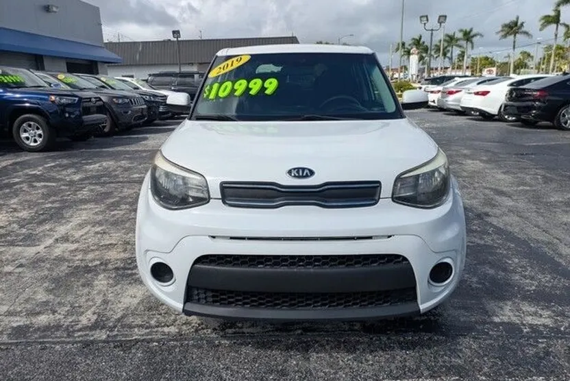 2019 Kia Soul Base photo 1